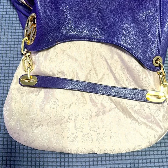 Michael Kors Hobo Bag - Picture 12 of 12